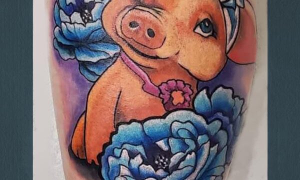 Loretta Thomason New school-pig tattoo
